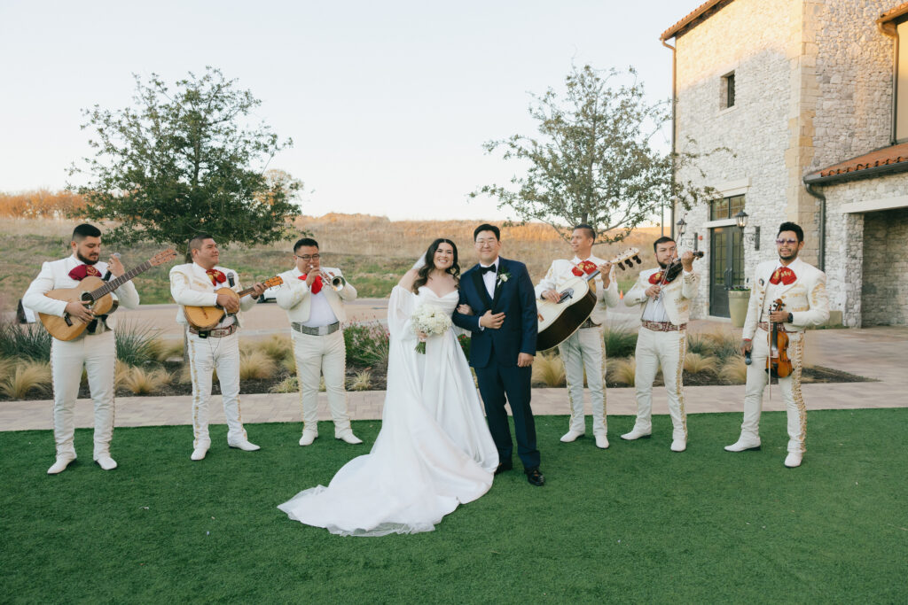 mariachi wedding band
