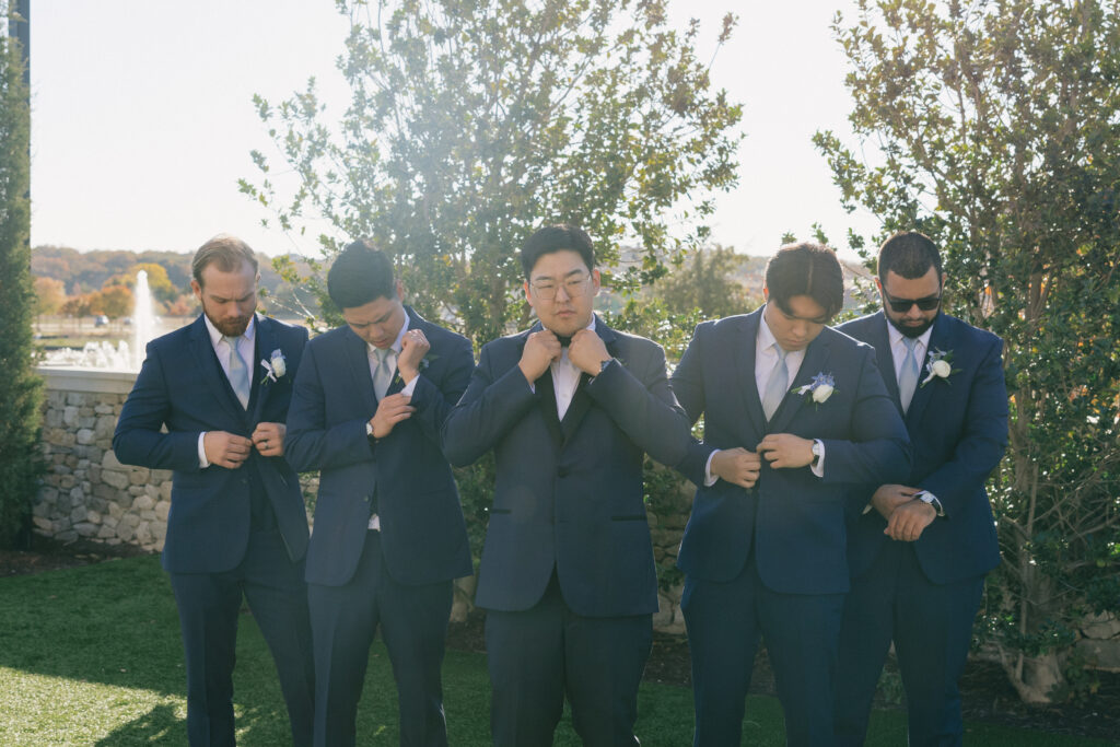 groomsmen