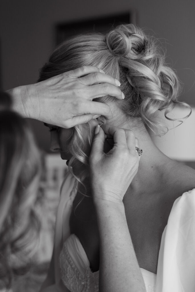 black and white bridal photography