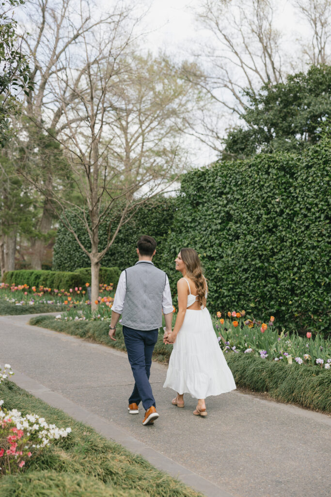 casual engagement shoot in dallas