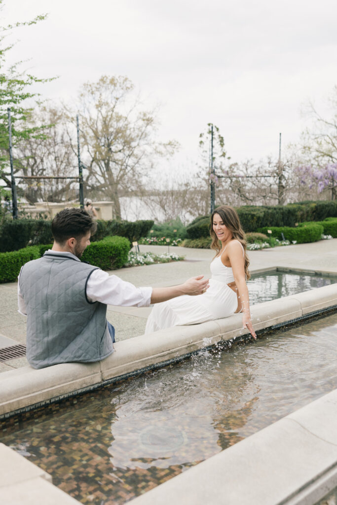 botanical gardens photography inspiration at engagement shoot