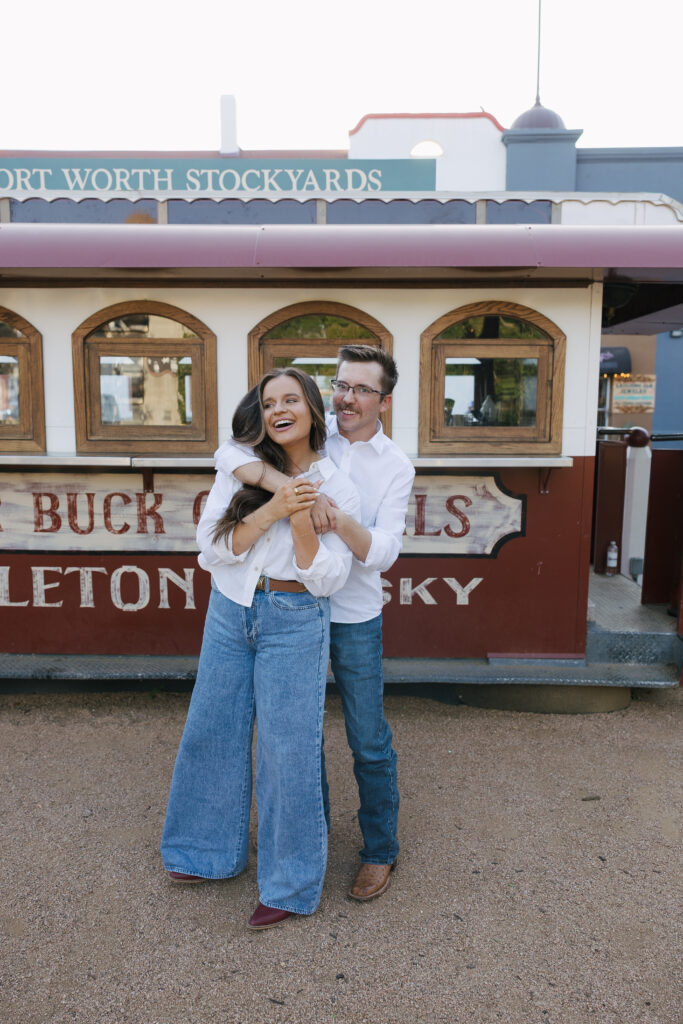 couples fun photoshoot in Texas
