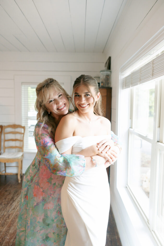 mother of the bride photography
