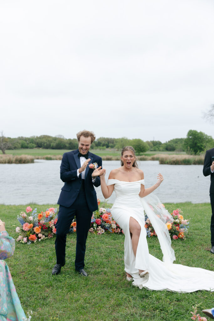 lakeside wedding in spring lakes ranch