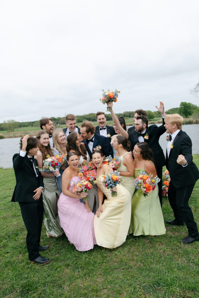 lakeside wedding in spring lakes ranch