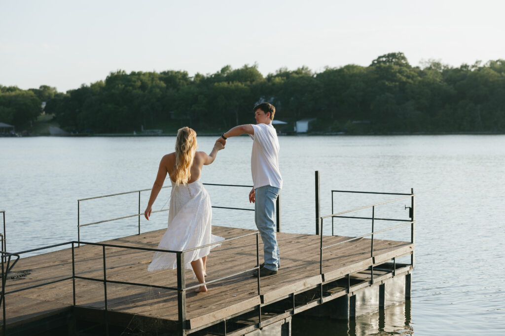 romantic engagement photos