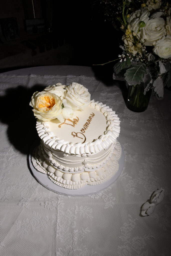 spring florals on wedding cake